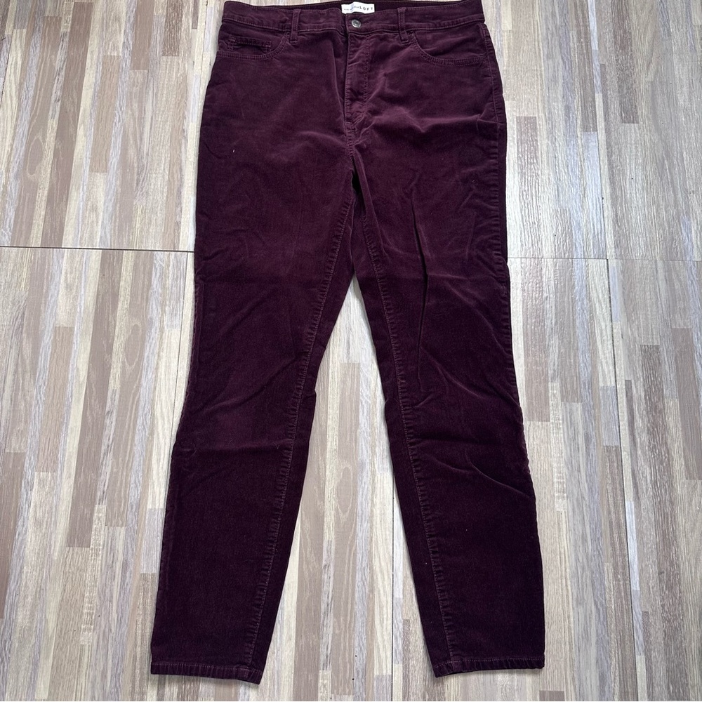 LOFT Corduroy Slim Pants in Deep Burgundy Women’s Size 12 (31”)
